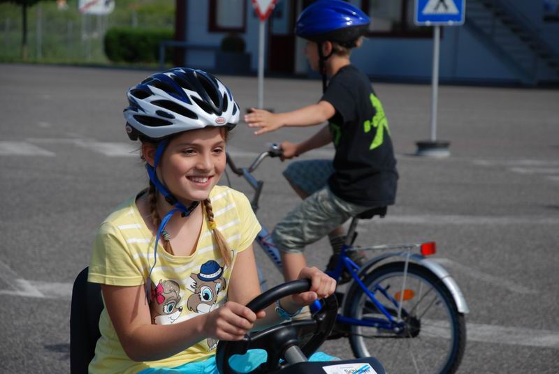 Volkschule Waldhausen 4b am 9. Mai 2012 zu Besuch am Verkehrspark Schlager Saxen
