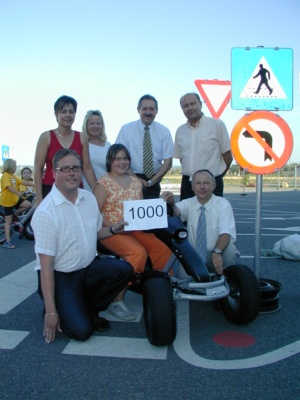 1000 Besucherin